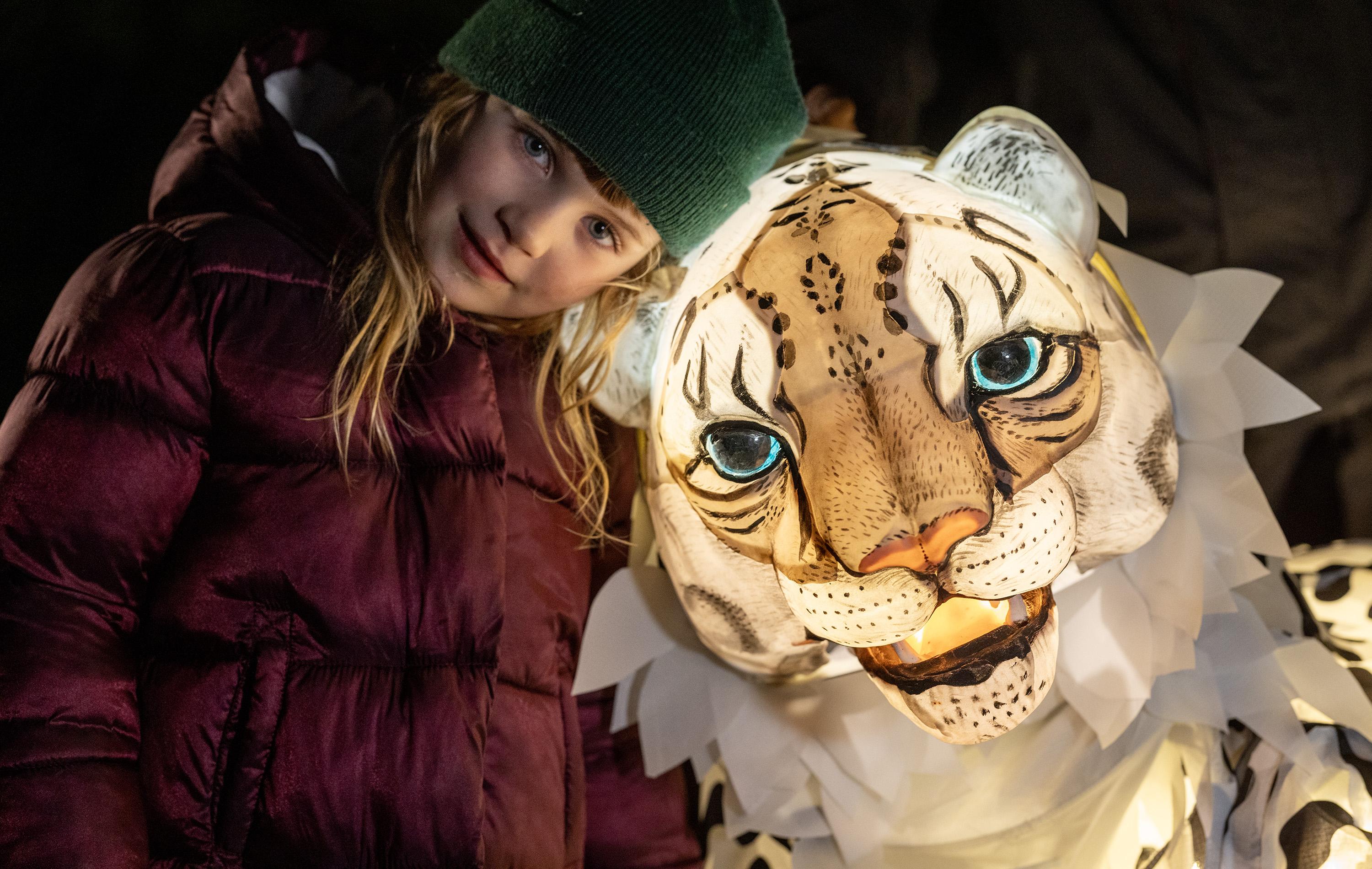 Lanterns Snow Leopard Puppet